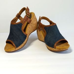 Clarks Elements Denim & Leather Sandals Size 6.5M